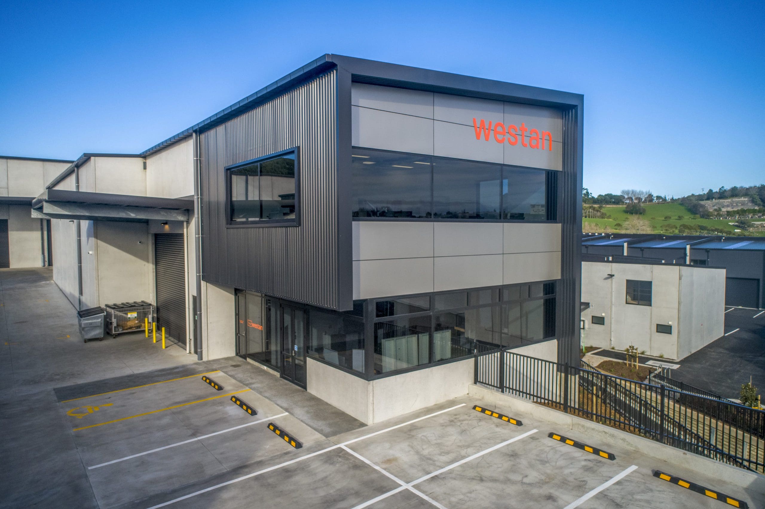 Unit 4, 38 Peters Way, Silverdale SAM LTD